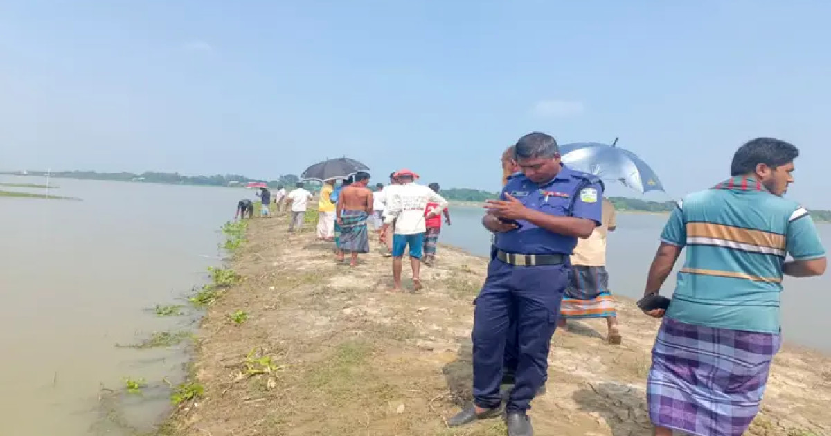 বিলে বিষ প্রয়োগের অভিযোগ, ২৫ লাখ টাকার মাছ নিধন