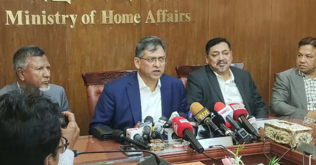 রাজনৈতিক পরিচয়ে কোনো বৈষম্য করা হবে না, পর্যায়ক্রমে প্রজ্ঞাপন হবে