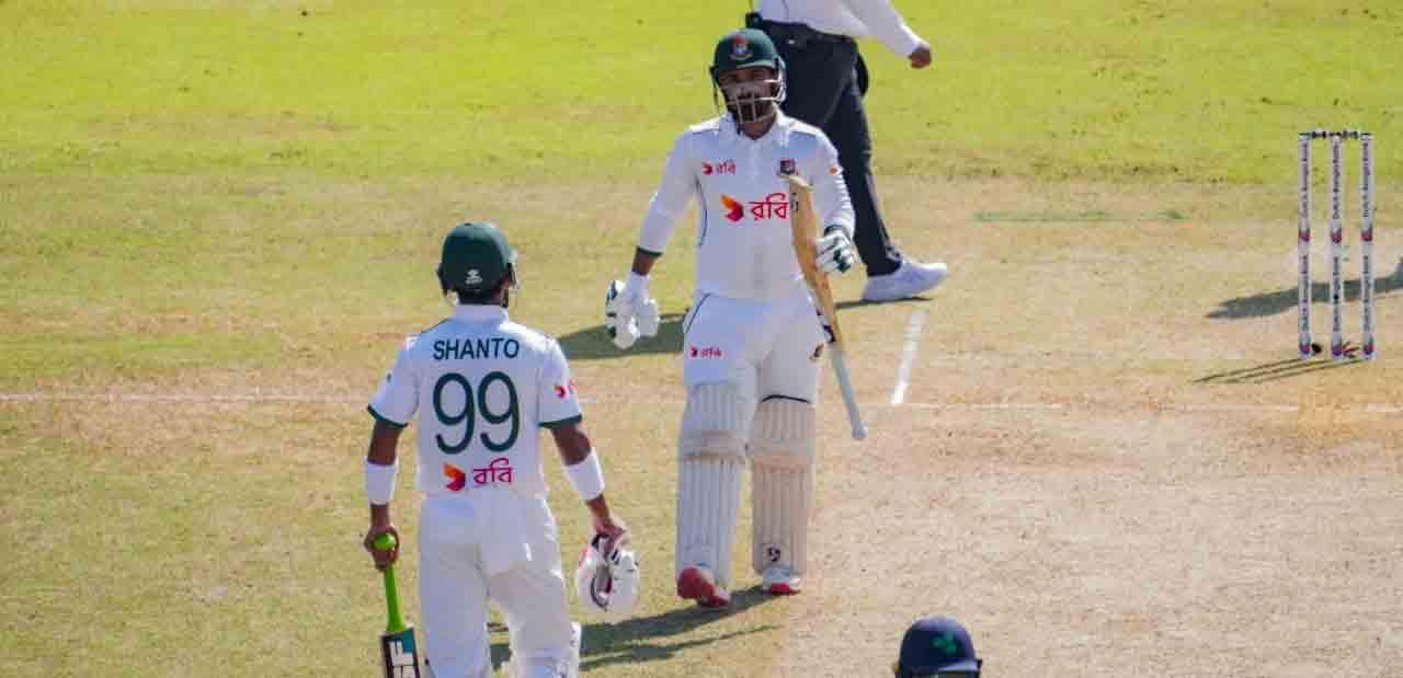 বাংলাদেশের ইনিংস ঘোষণা, লিড ৩০১