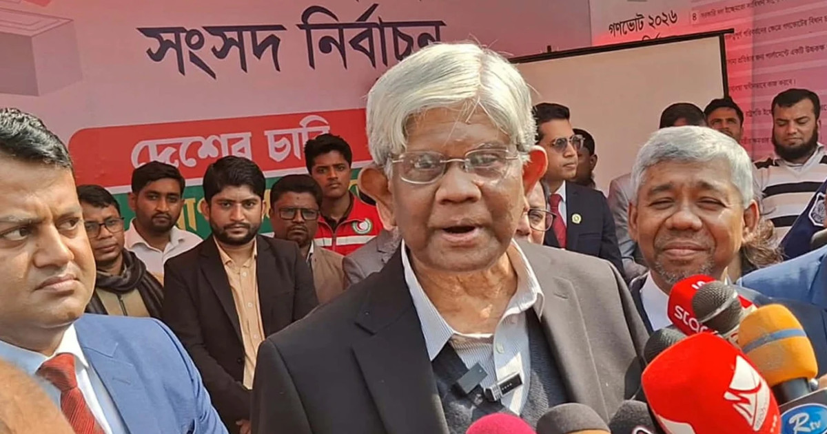 ‘হ্যাঁ’ভোট দিলে নির্বাচিত জনপ্রতিনিধি জবাবদিহির মাঝে থাকবে; অর্থ উপদেষ্টা