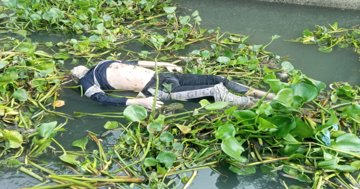 বুড়িগঙ্গায় ভাসছিল যুবকের অর্ধগলিত মরদেহ
