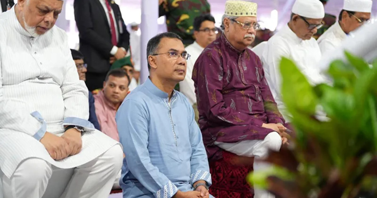 ঈদ জামাতে প্রধানমন্ত্রী–রাষ্ট্রপতির আসন বিন্যাস নিয়ে আলোচনা, রাজনৈতিক মহলে নানা জল্পনা