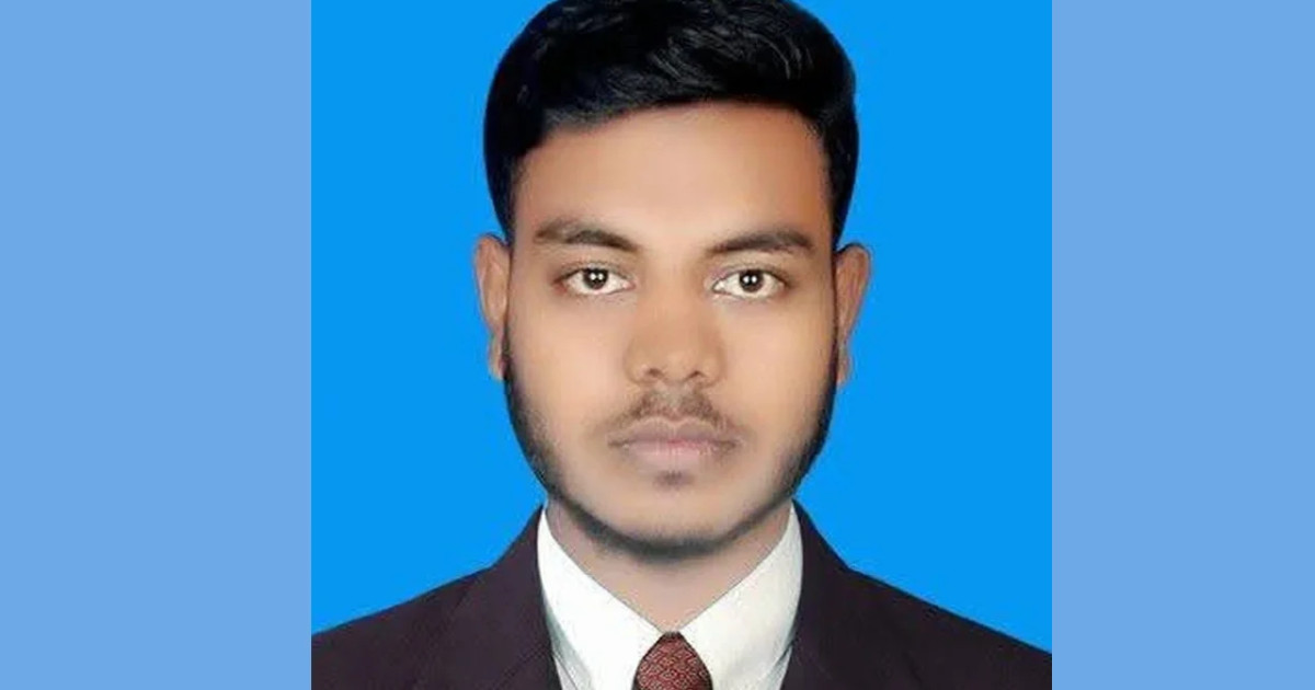 ডিসি পার্কের পুকুরে গোসল করতে নেমে প্রাণ গেল কলেজছাত্রের