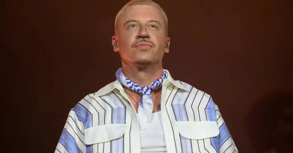 https://prothomdorpan.com/admin/fav-icon-logo/image/1761146741.250..125.jpg