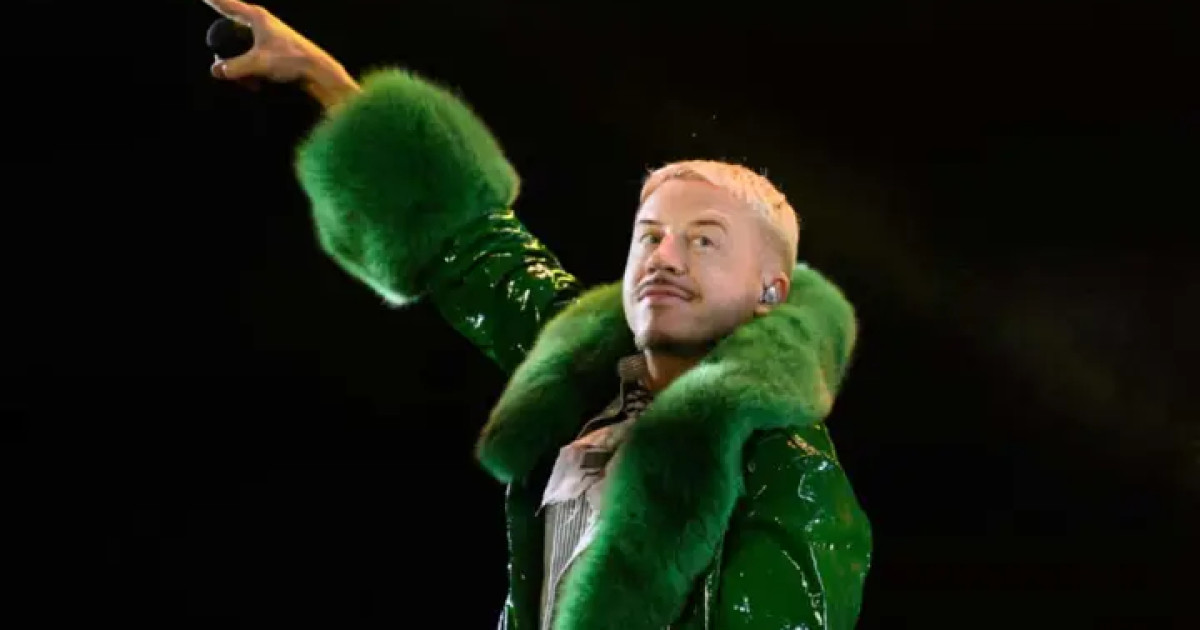 https://prothomdorpan.com/admin/fav-icon-logo/image/1761146741.250..125.jpg